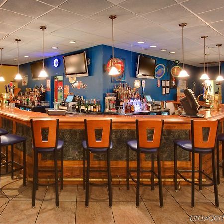 Ramada Plaza Rochester Airport Extérieur photo