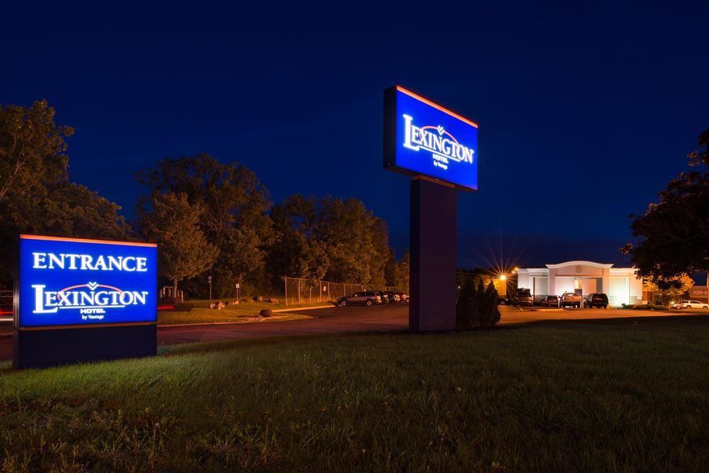Ramada Plaza Rochester Airport Extérieur photo