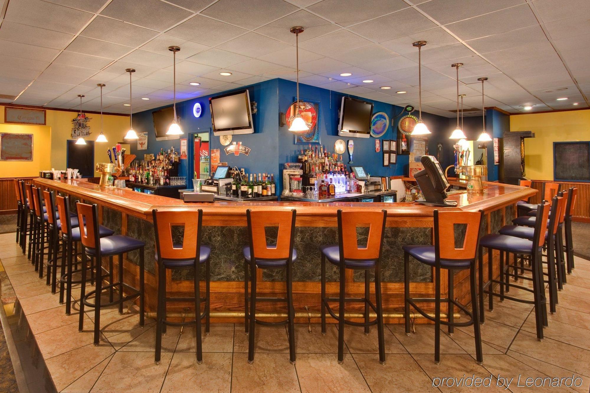Ramada Plaza Rochester Airport Extérieur photo