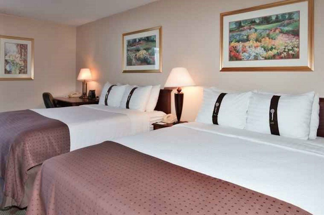 Ramada Plaza Rochester Airport Extérieur photo